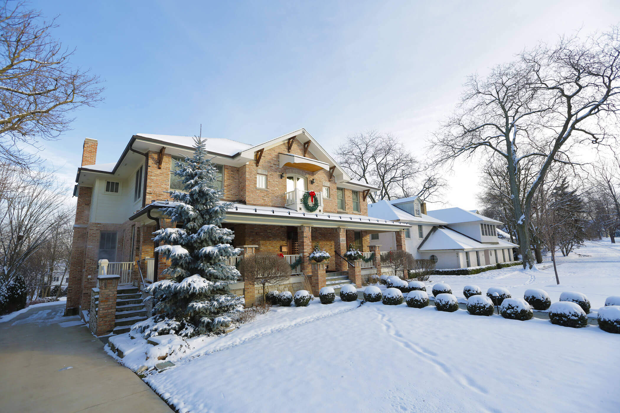 front yard of The Tree House design project in Glen Ellyn, IL