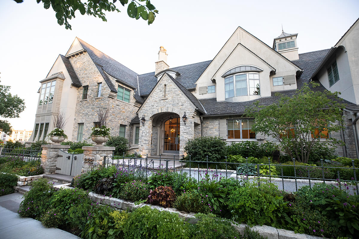 front view of The Laurel home in Naperville, IL